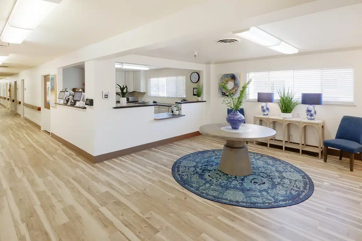 the front lobby and reception at Roseville Care Center